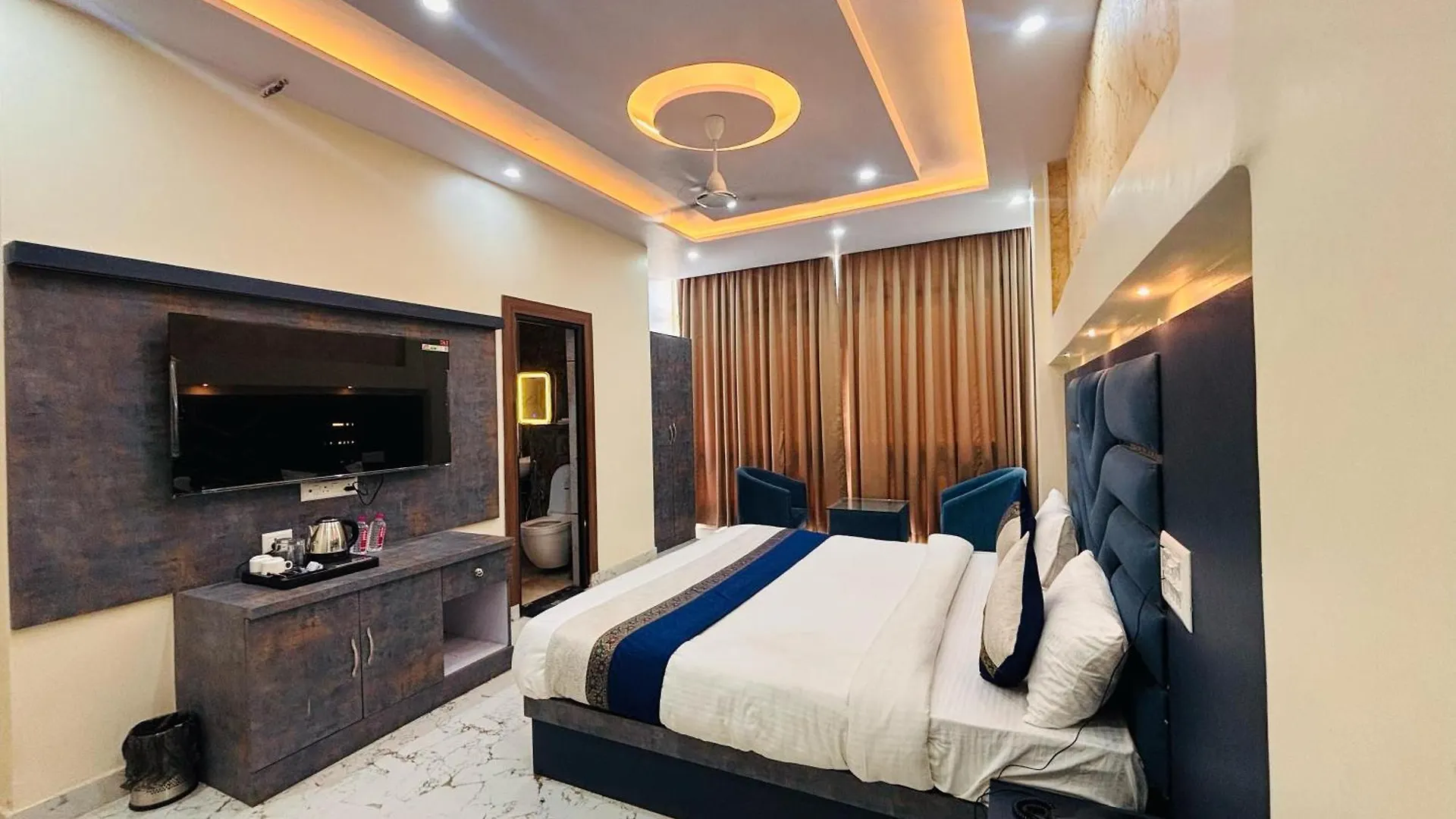 Kashvi Hotels Βαρανάσι Ινδία