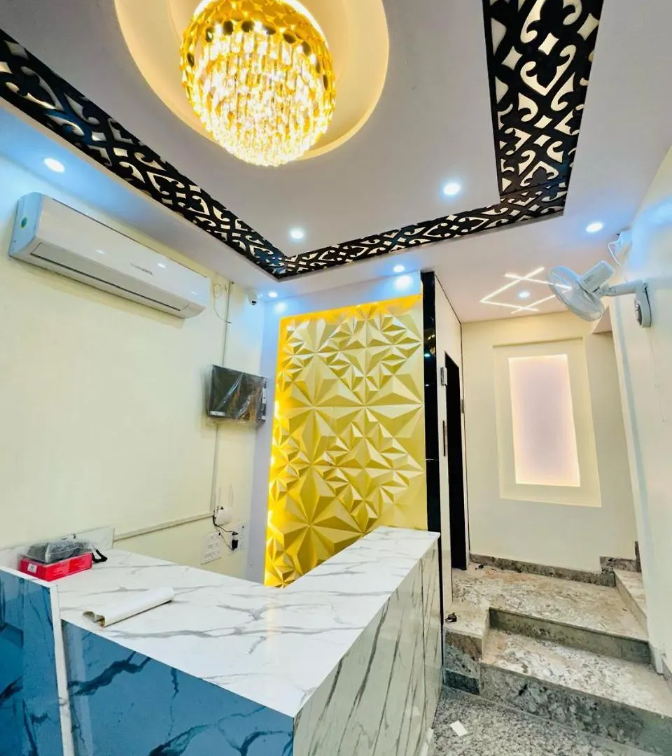Kashvi Hotels Βαρανάσι