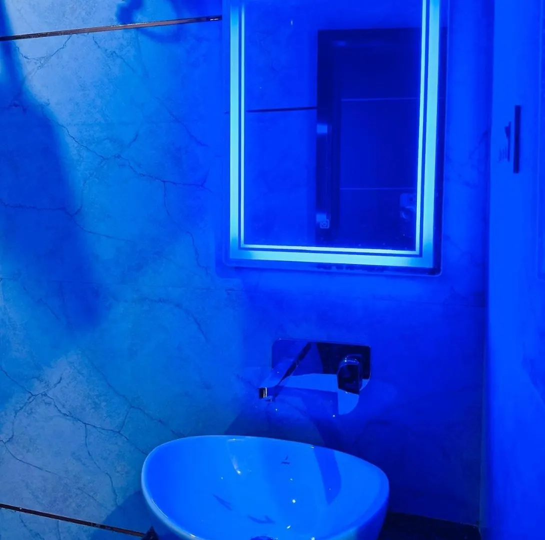 Kashvi Hotels Βαρανάσι