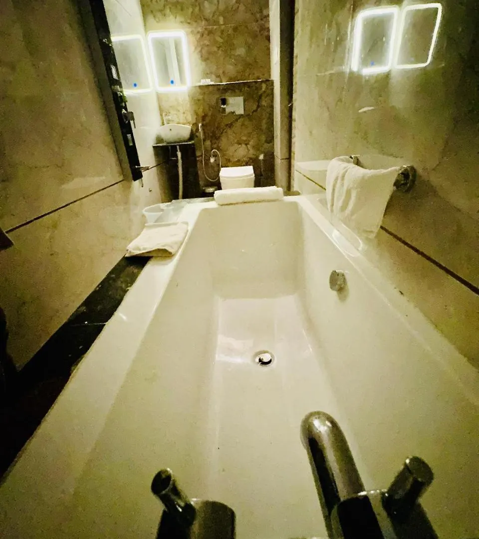 ***  Kashvi Hotels 瓦拉纳西 印度